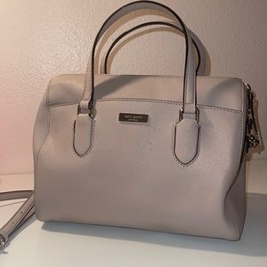 Kate spade purse with saddle strap